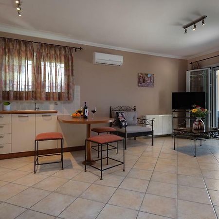 Sapfo Apartment Ciliví Kültér fotó